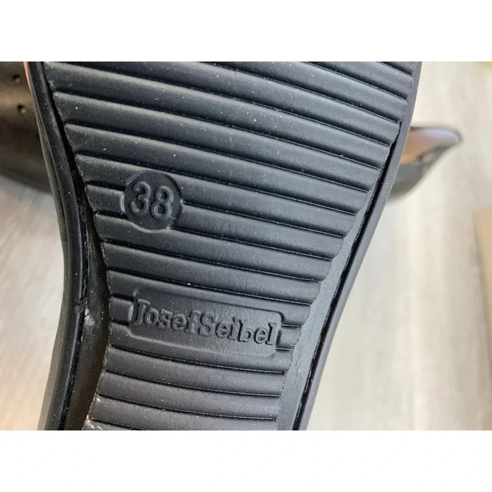 Josef Seibel‎ Pippa Women's Black Leather Perforated 7.5 Ballet Casual Flats